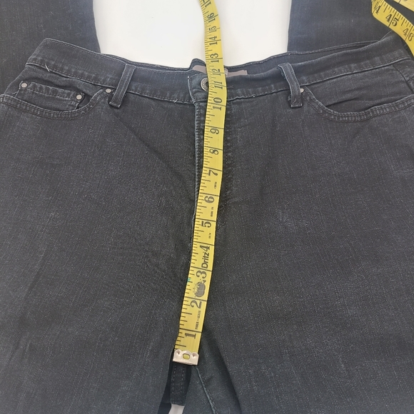 Levi's 512 Black Perfectly Slimming Boot Cut Jeans, multi pockets, women 16long - Picture 7 of 9